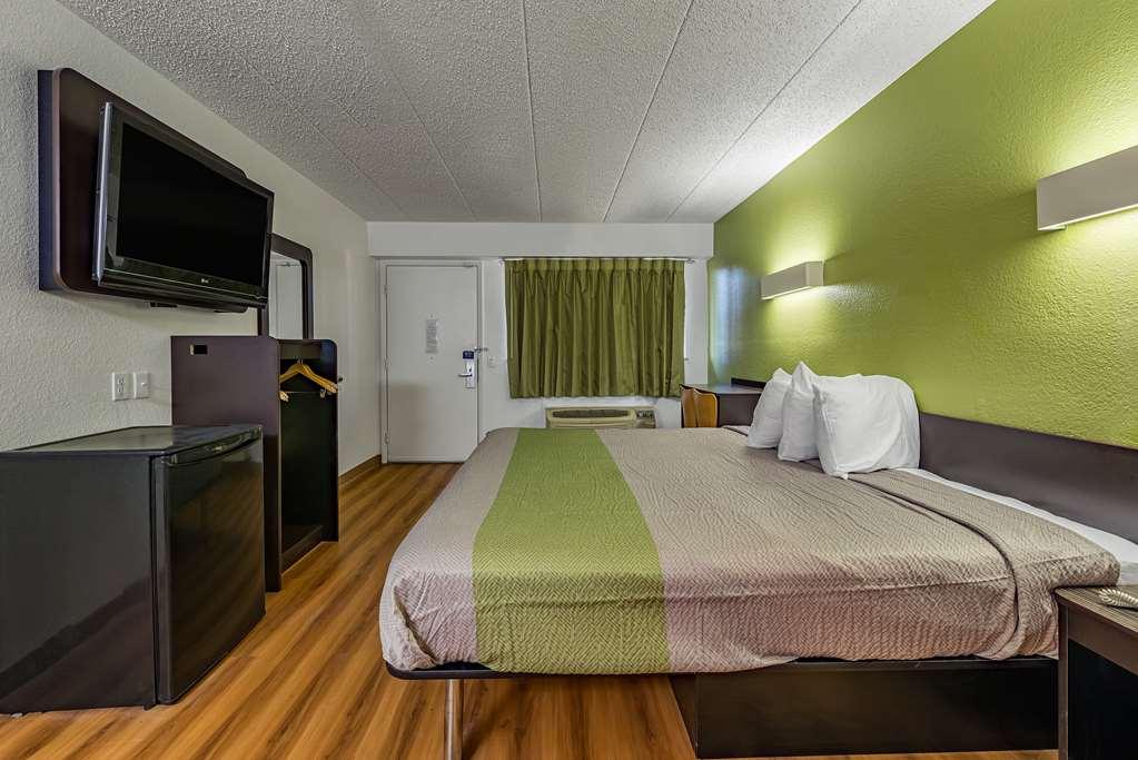 Days Inn By Wyndham Cincinnati I-71 Silverton Habitación foto