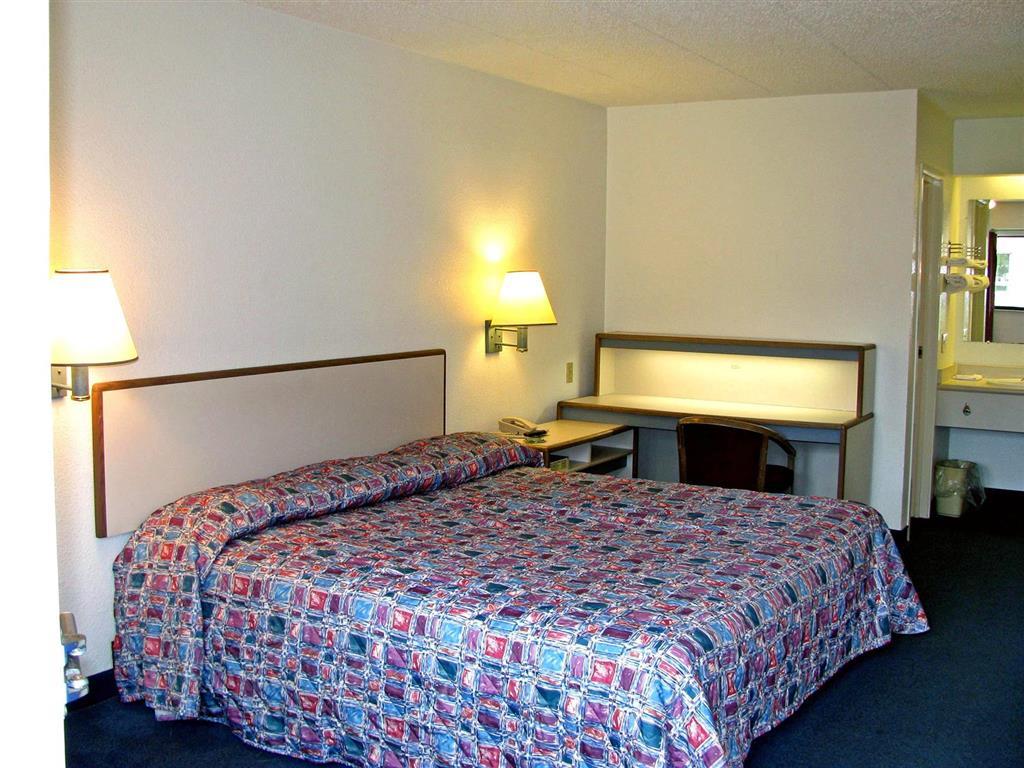 Days Inn By Wyndham Cincinnati I-71 Silverton Habitación foto